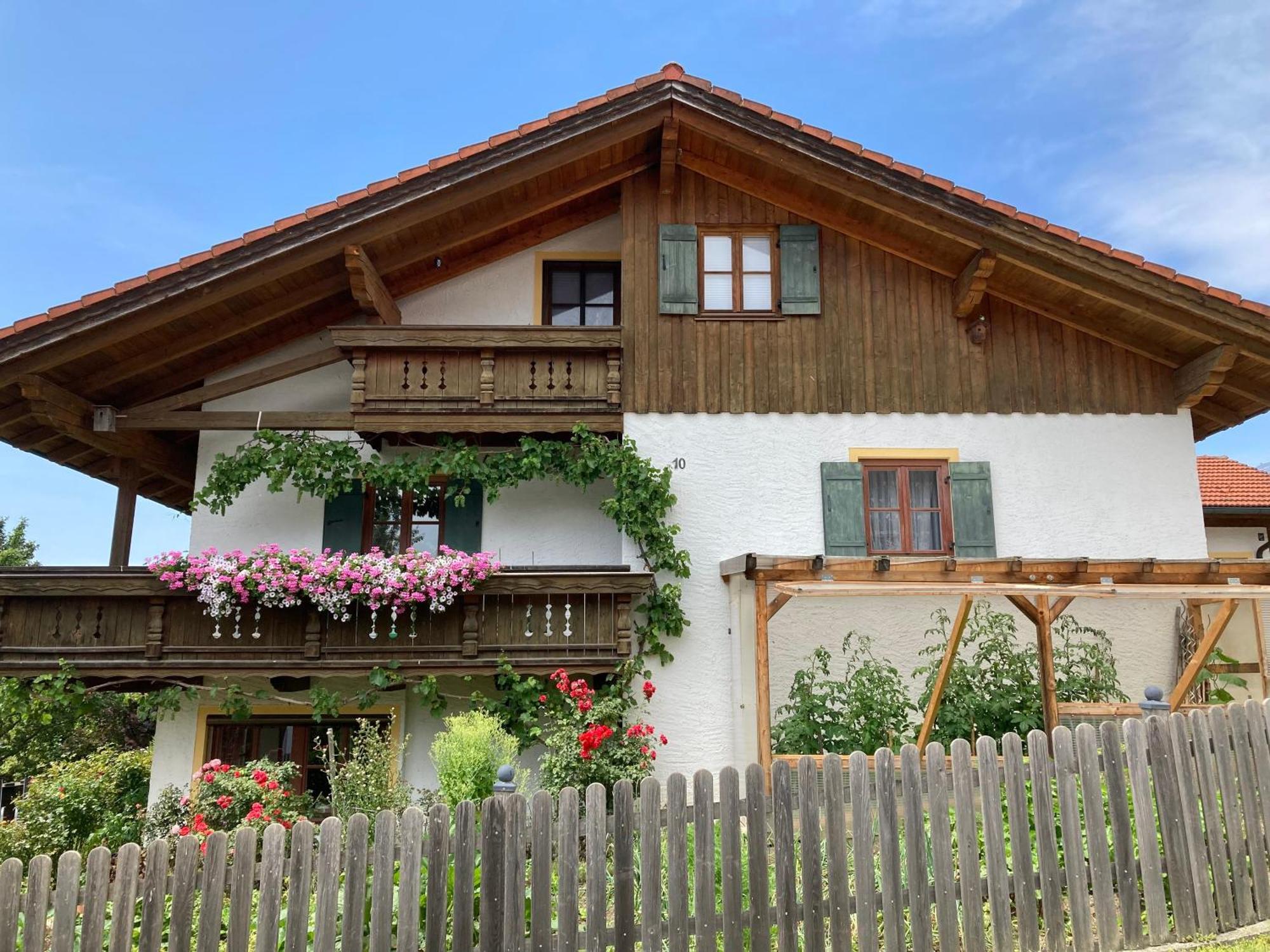 Ferienwohnung Gruber Teisendorf Exterior photo
